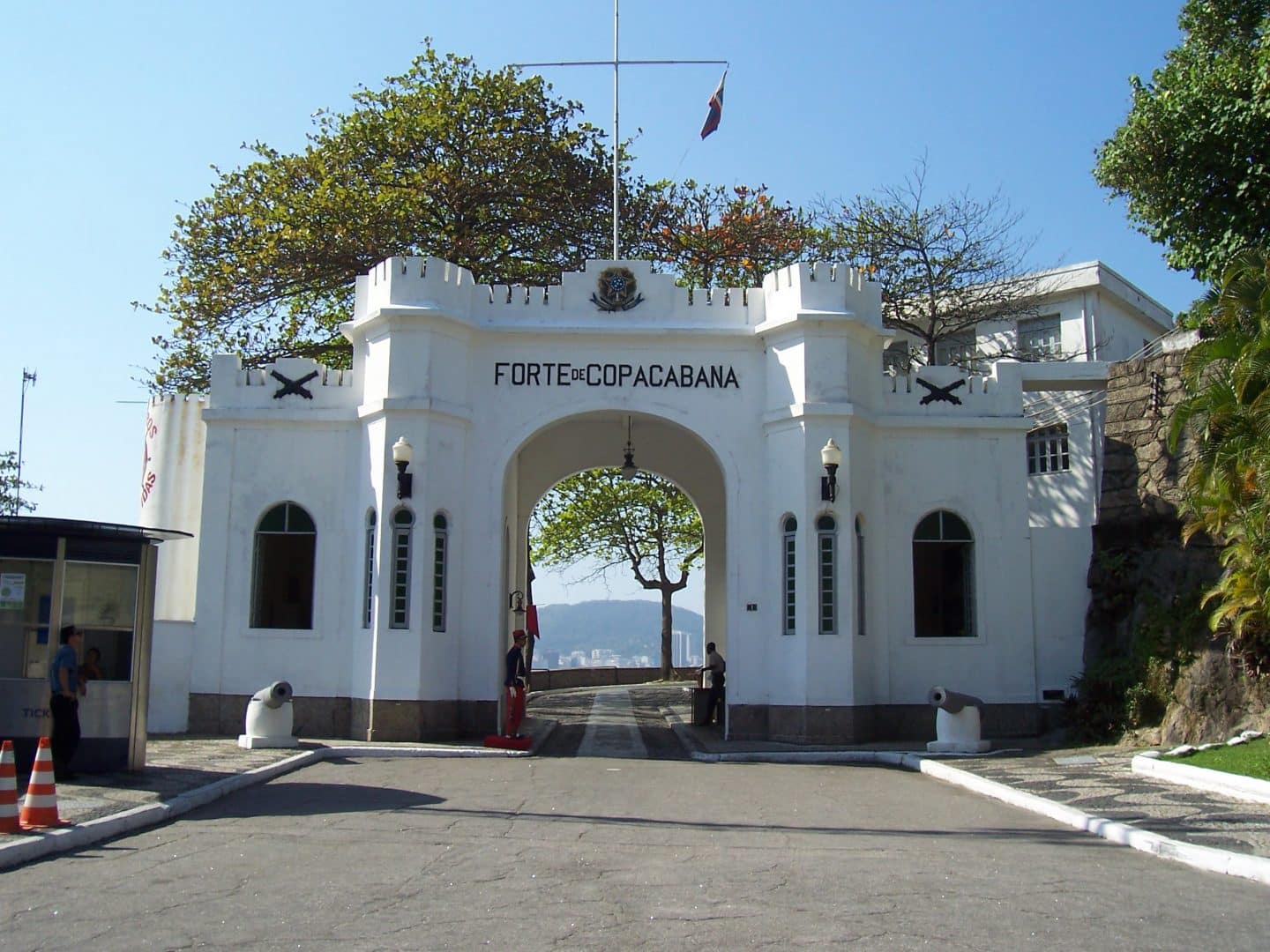 A Revolta dos 18 do Forte de Copacabana foi um ato de heroísmo insano