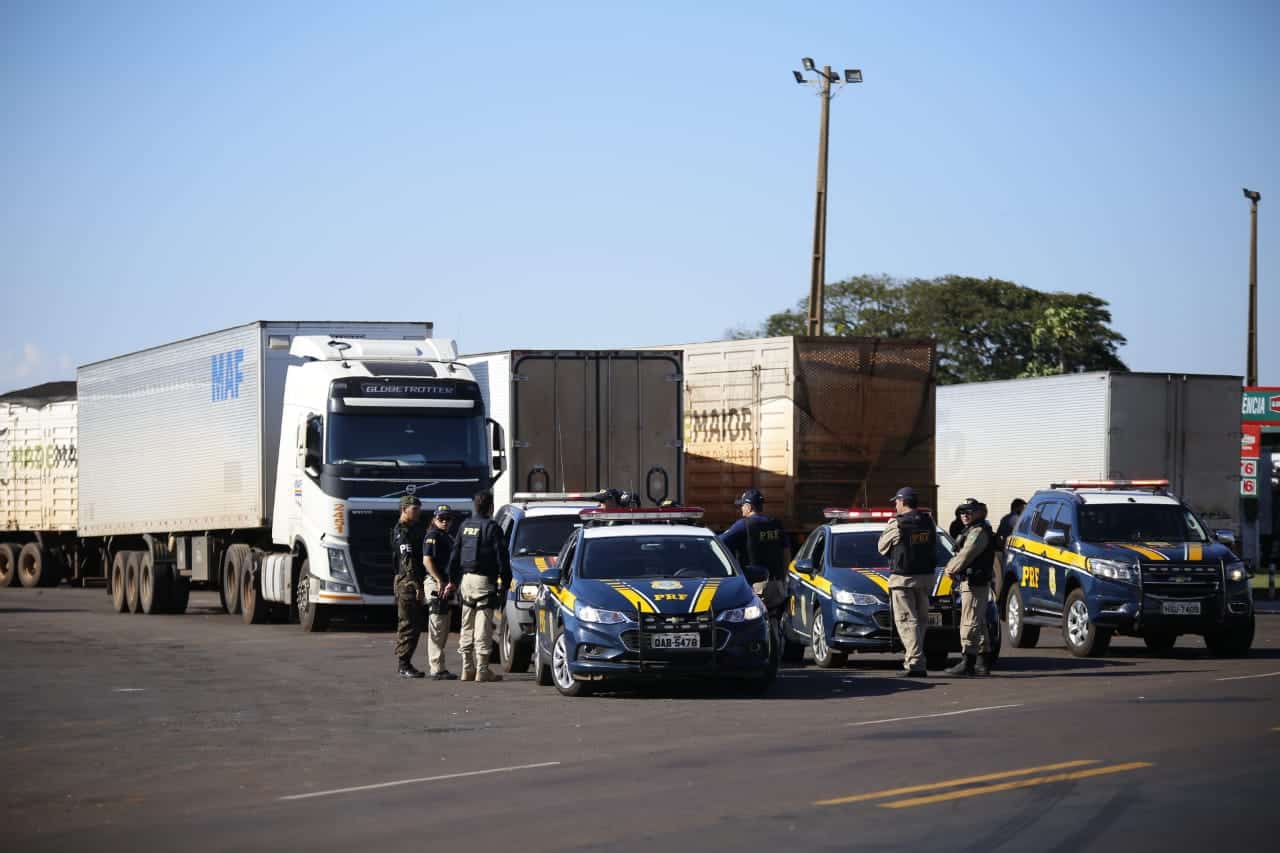 O que foi a greve dos caminhoneiros: os motivos e quem se envolveu