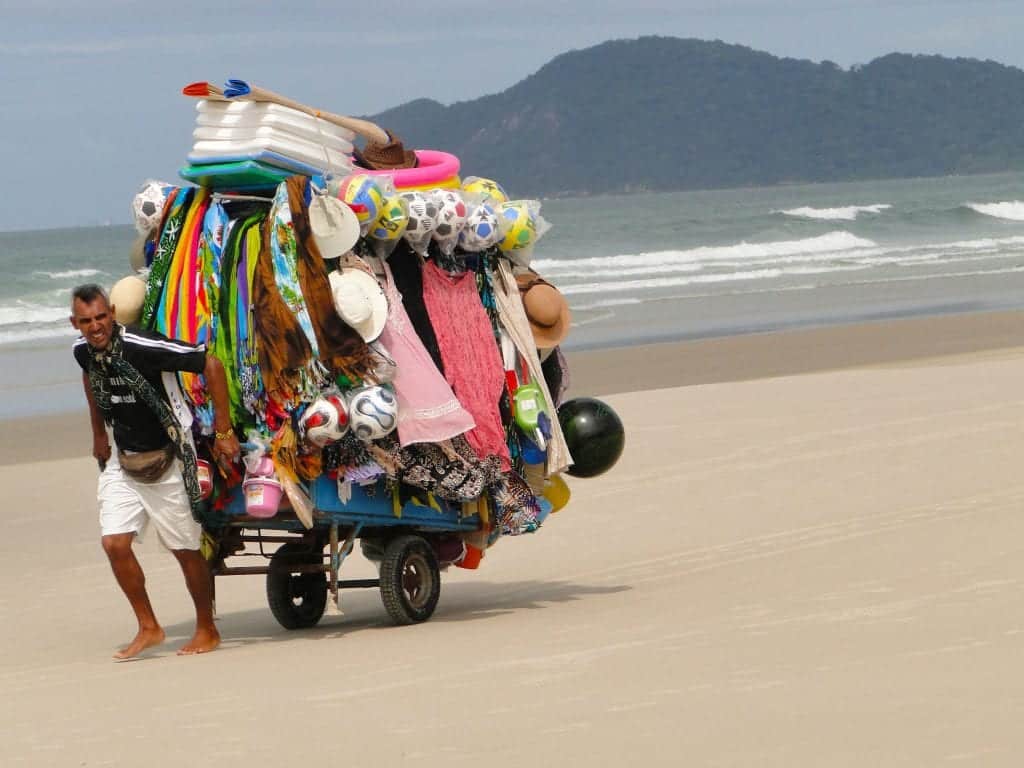 Trabalho informal - suas causas, vantagens e desvantagens