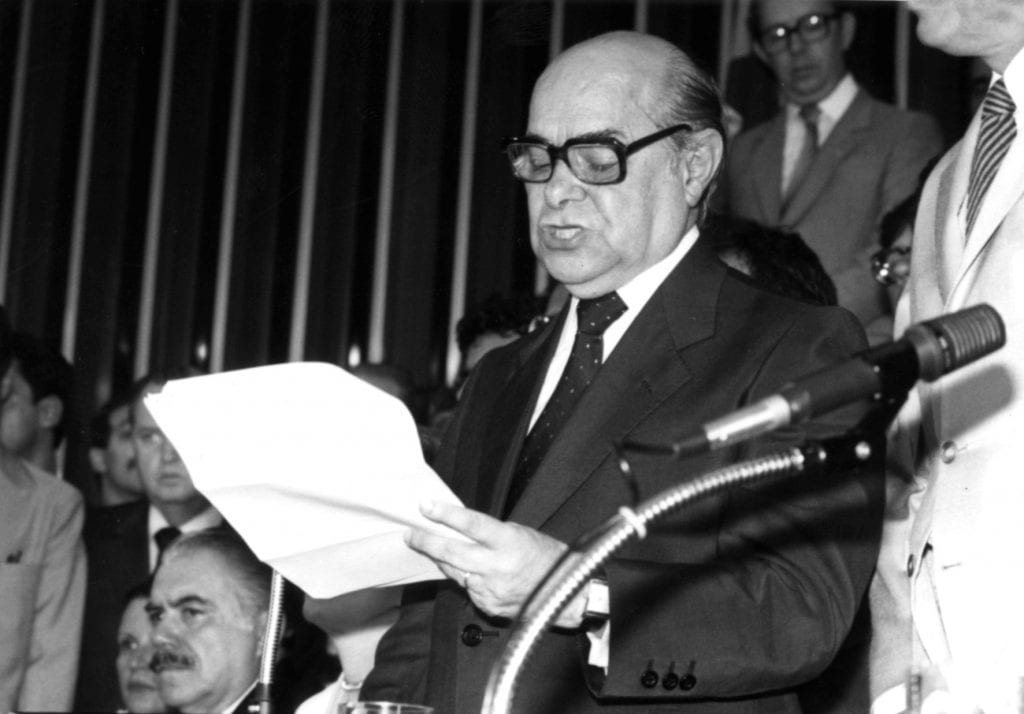 Tancredo Neves História Vida E Morte Do 1º Presidente Após A Ditadura