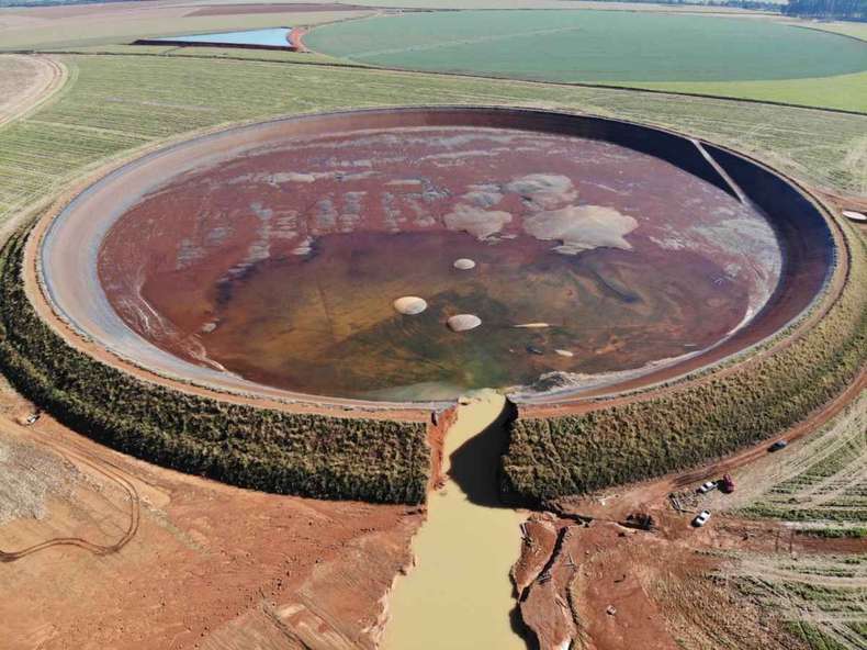 Disserte Sobre A Diferença Entre Liquefação E Condensação Apresente Exemplos